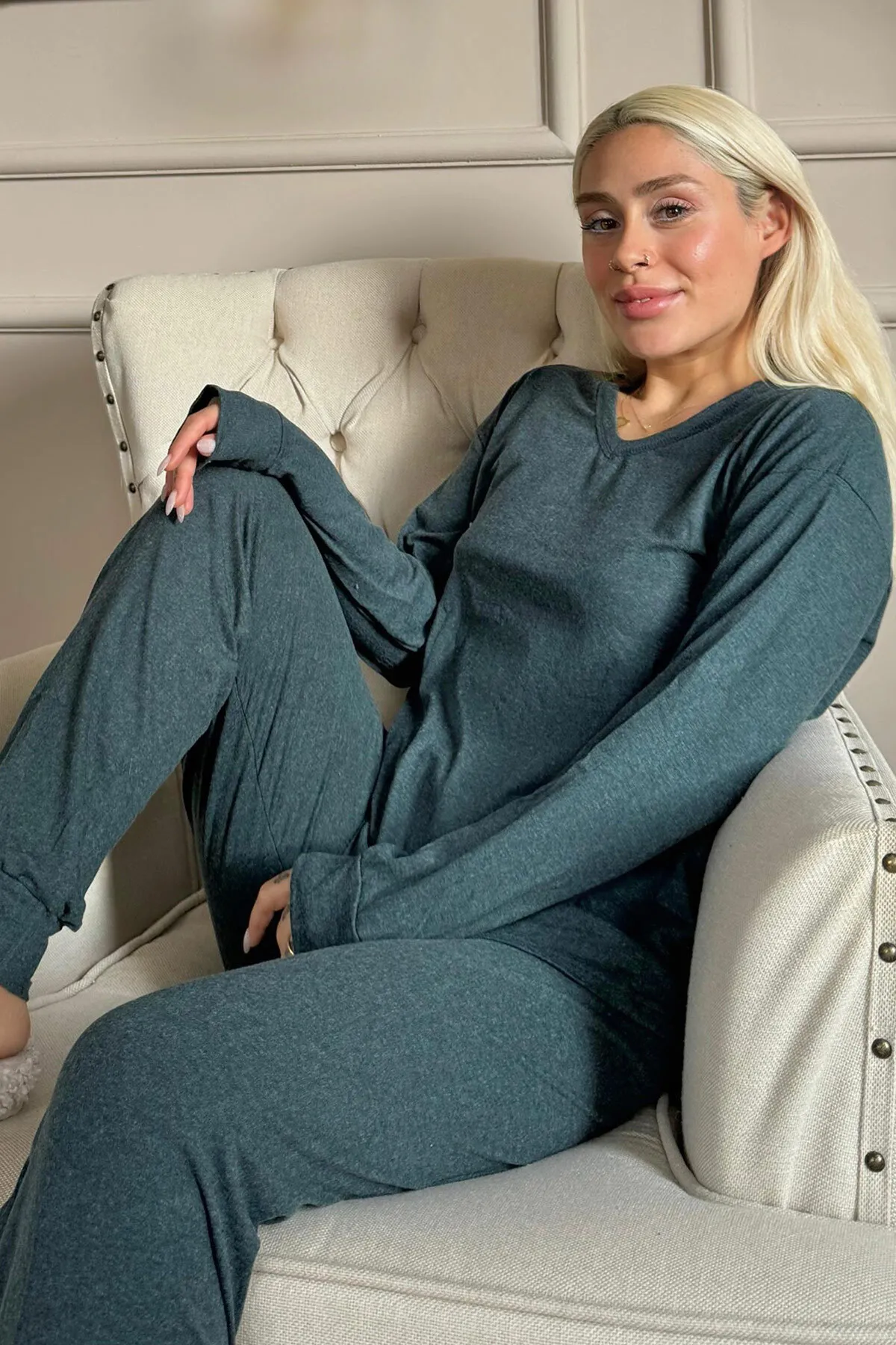 Pijamaevi  Langärmliges Damen-Pyjama-Set aus grünem Bambus