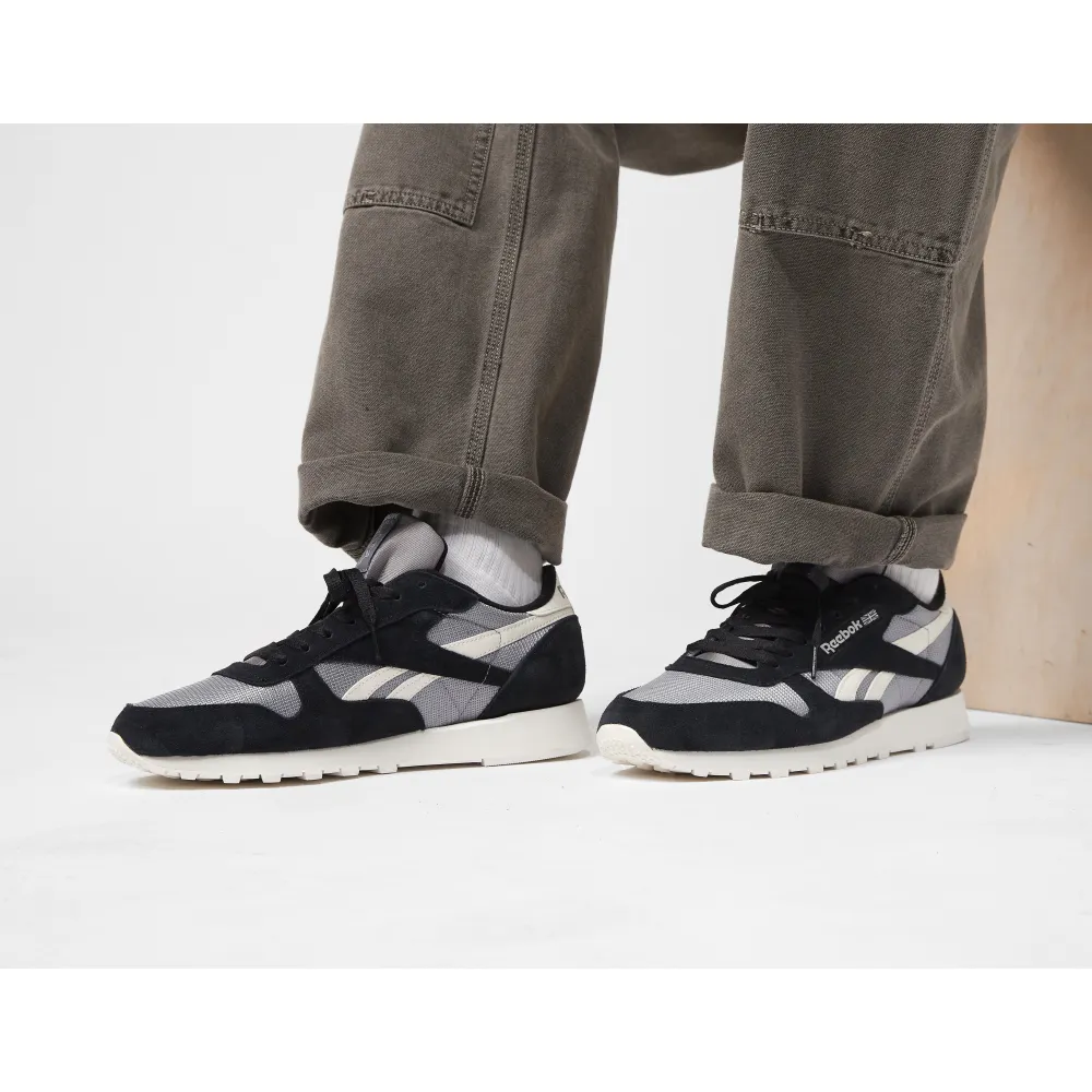 Reebok Classic Leather 100075001 / schwarz