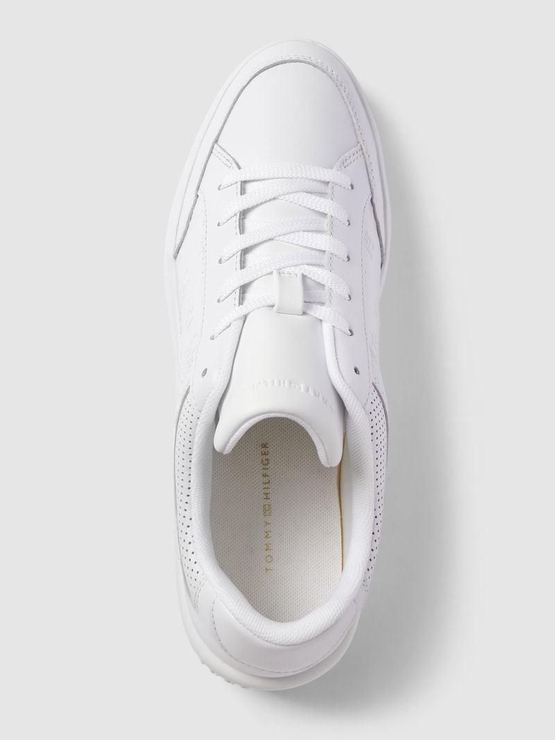 Plateau-Sneaker aus Leder mit Label-Details Modell 'EMBOSSED' in weiß