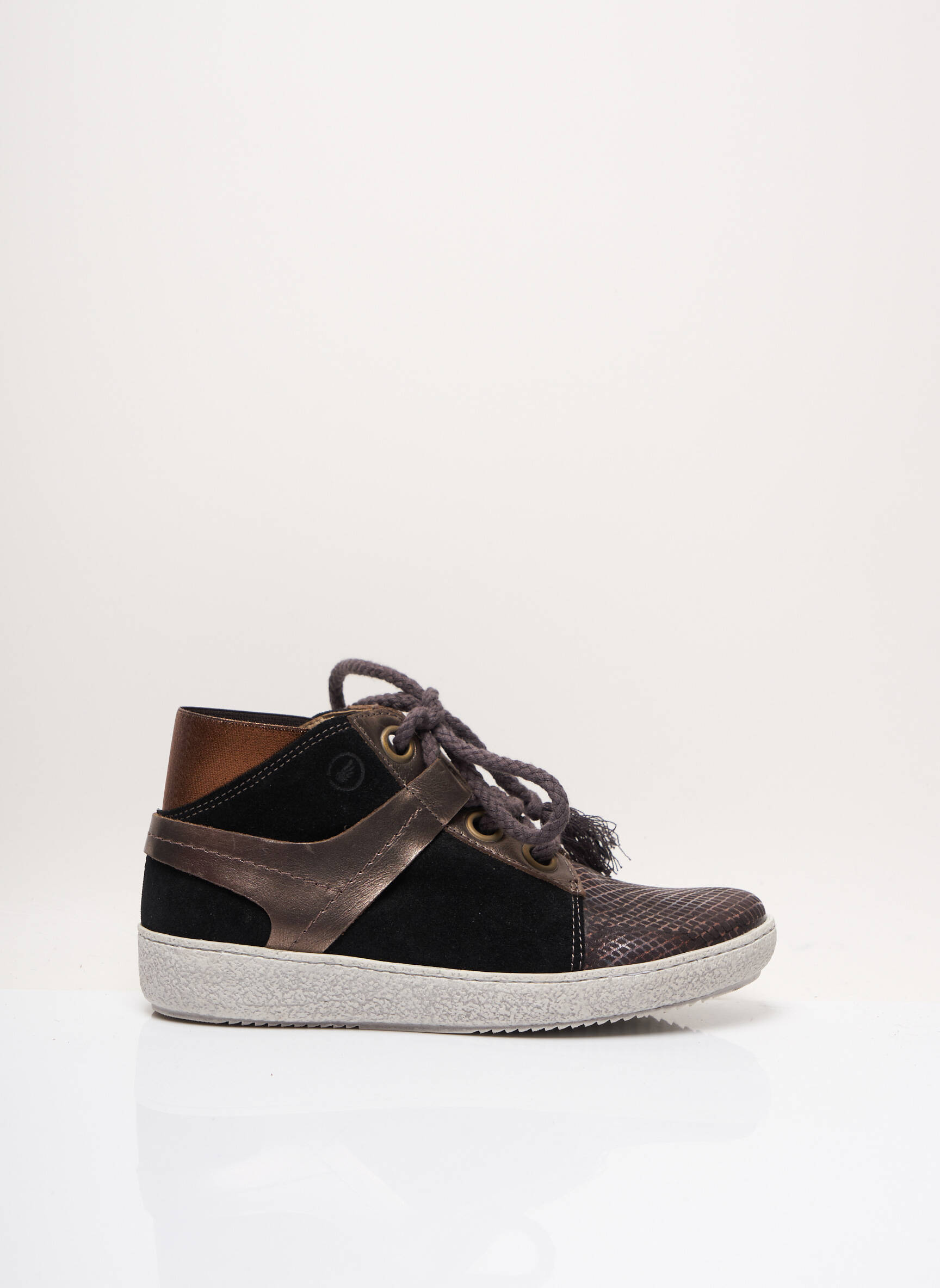 Casta Baskets Femme couleur noir