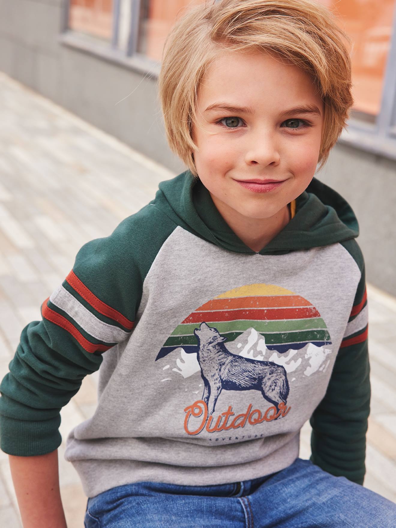 Sweat à capuche motif graphique garçon manches raglan vert fonce