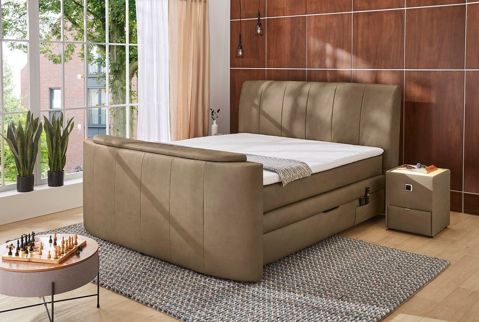 Jockenhöfer Gruppe Boxspringbett Bel Air, mit versenkbarem TV-Lift und Fernbedienung, Bettkasten/Stauraum