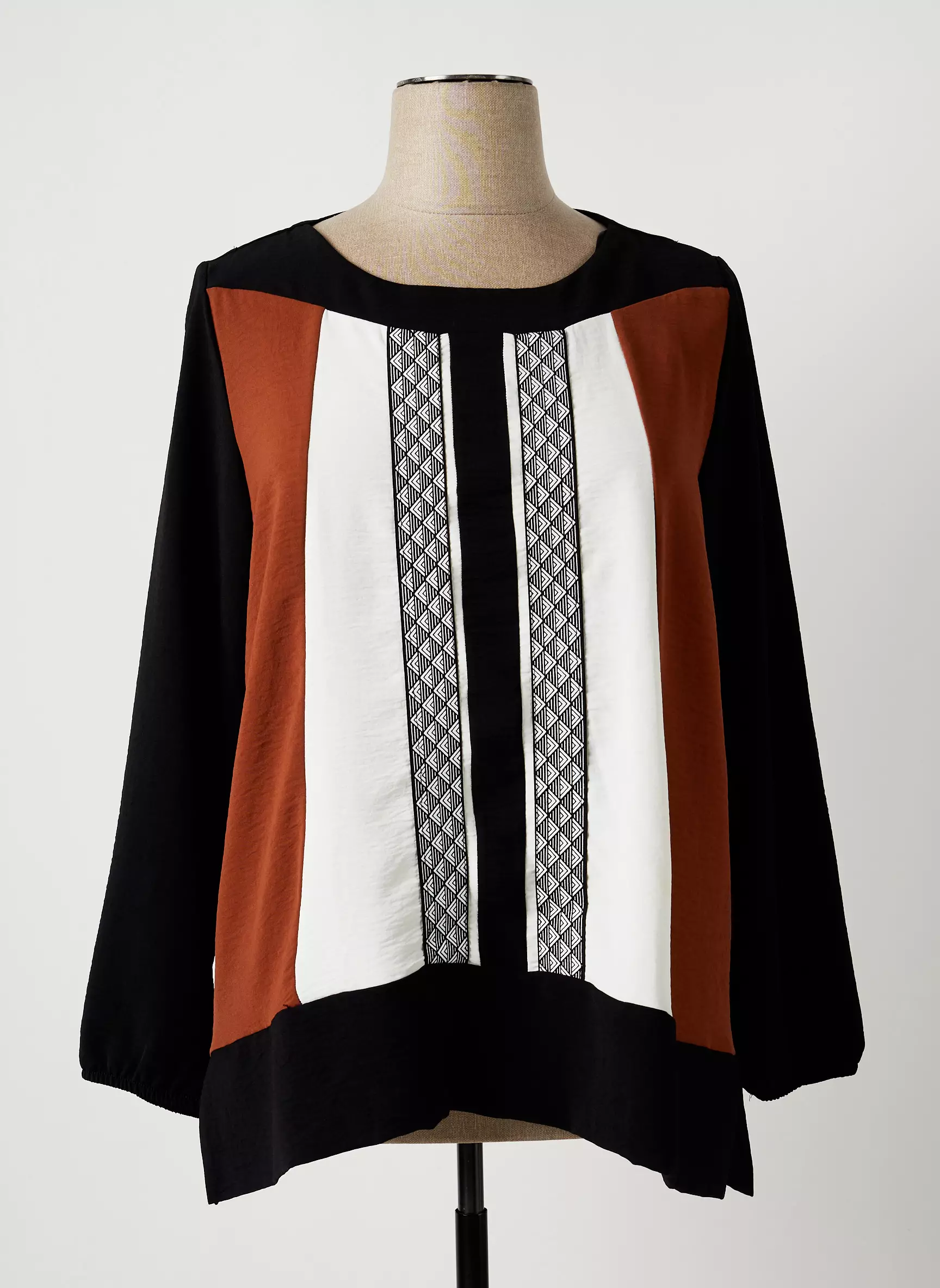 An Ii Vito Tshirts Femme couleur noir