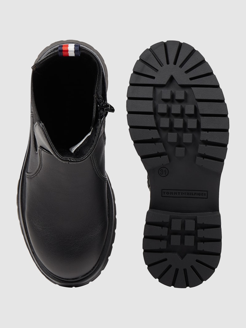 Chelsea Boots in Leder-Optik Modell 'Ashlyn' in schwarz