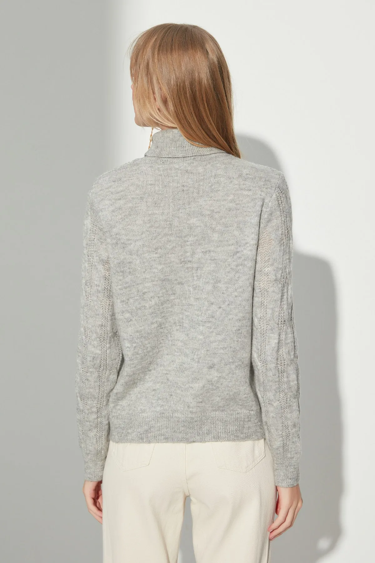 Trendyol Collection  Grauer Rollkragenpullover aus Wolle TWOAW23KZ01400