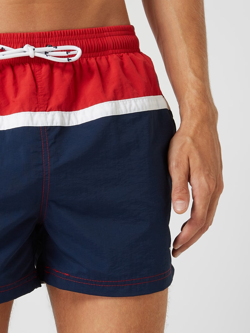 Badehose im Colour-Blocking-Design in rot