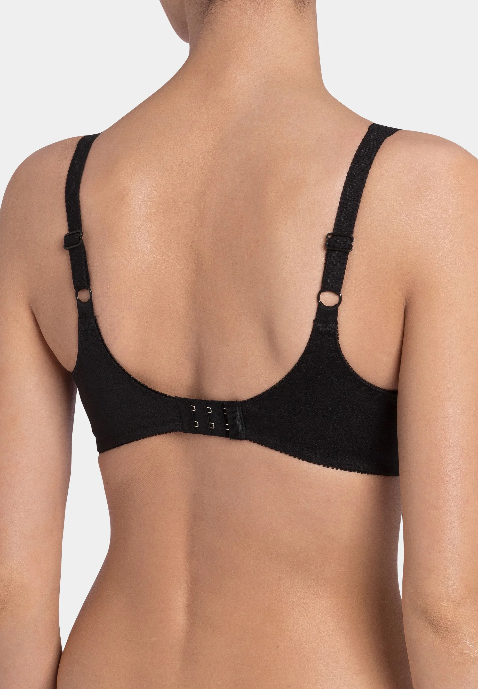 Sujetador con aros Triumph FORMSOFT