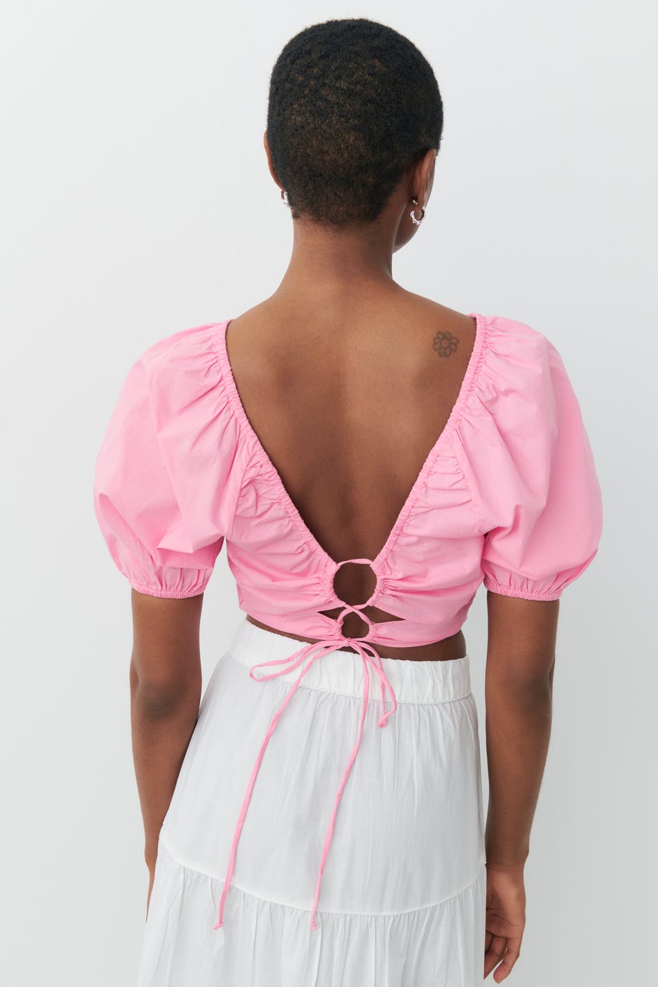 Cropped lacing blouse