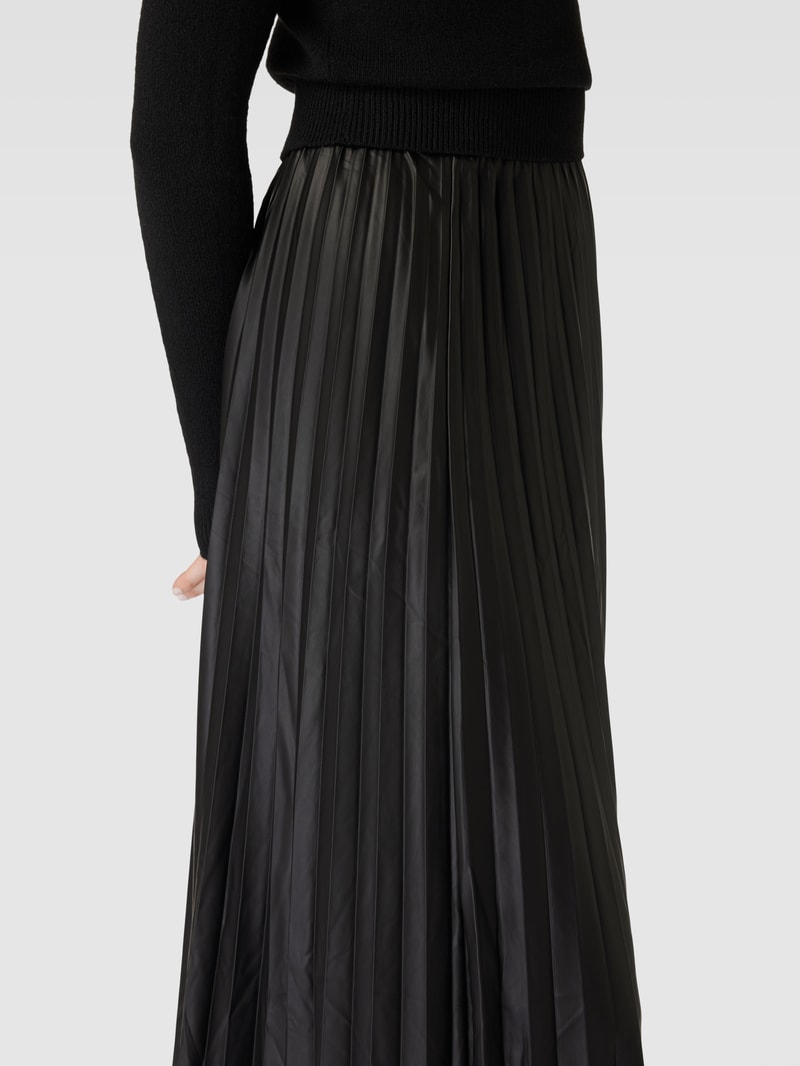 Rock mit Plisseefalten Modell 'ANINA' in schwarz