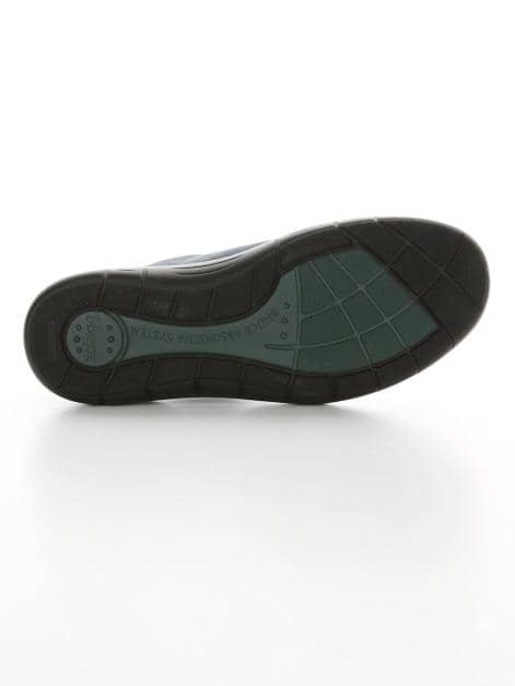 Schnürschuh mit Luftpolsterlaufsohle