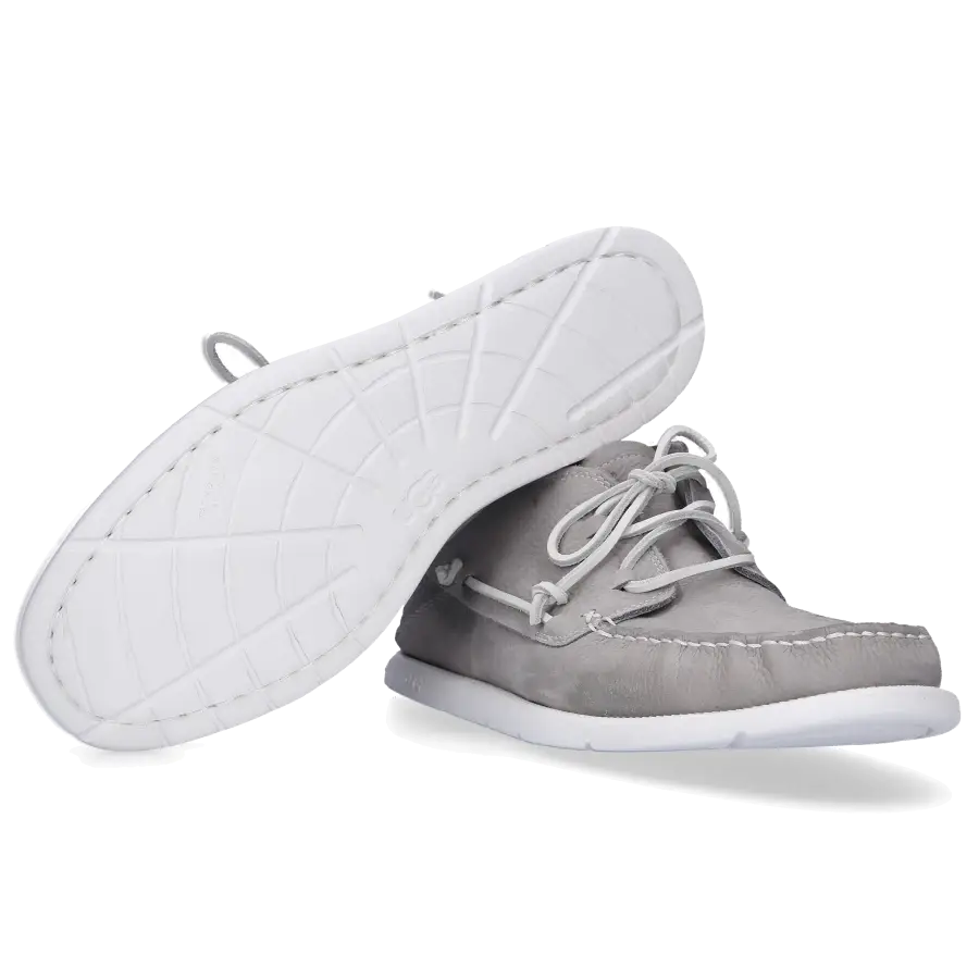 UGG - Stiefeletten BEACH MOC CHUKKA grau - grau