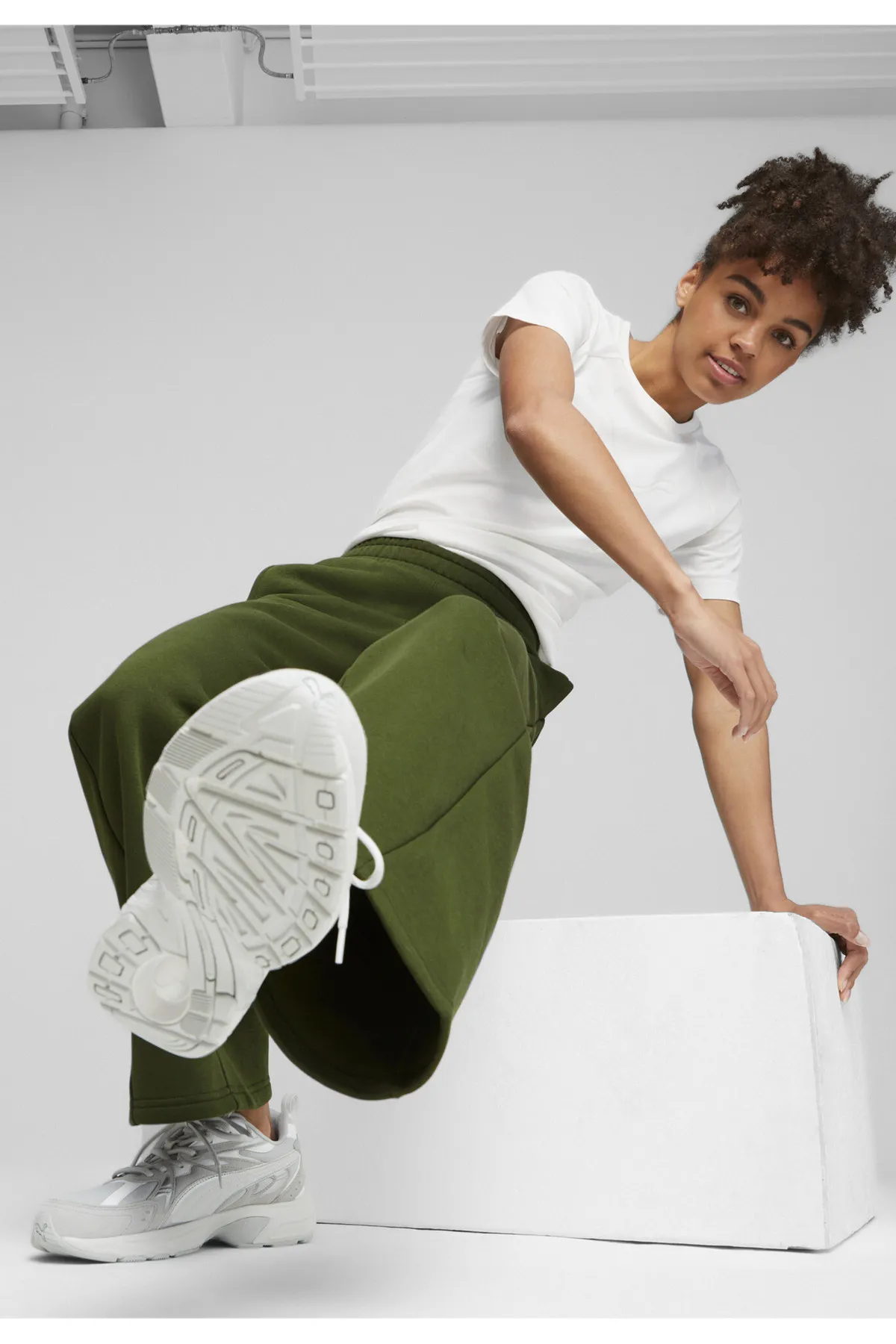 Puma  Sneaker „Milenio Tech“ aus Wildleder