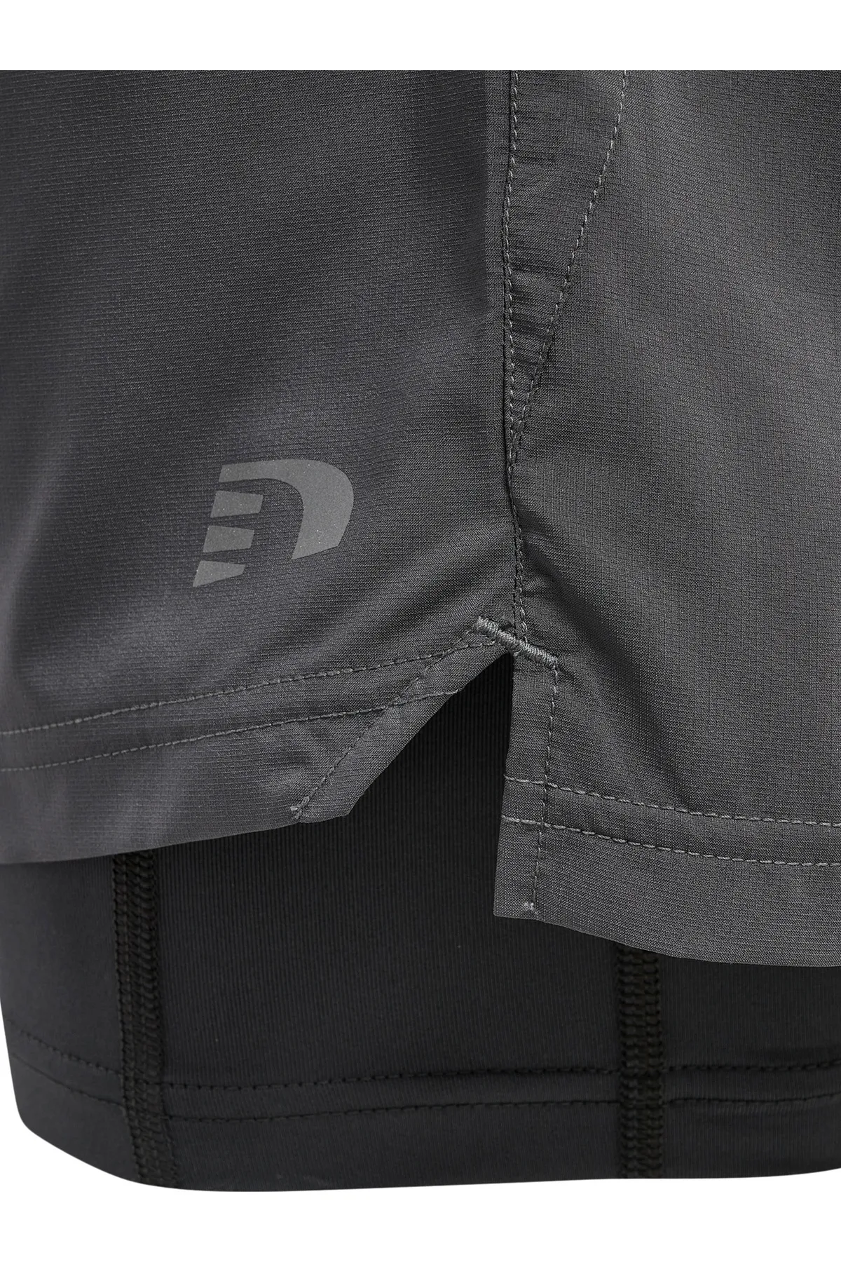 NEWLİNE  Kurze Sporthose - Grau - Mittlerer Bund