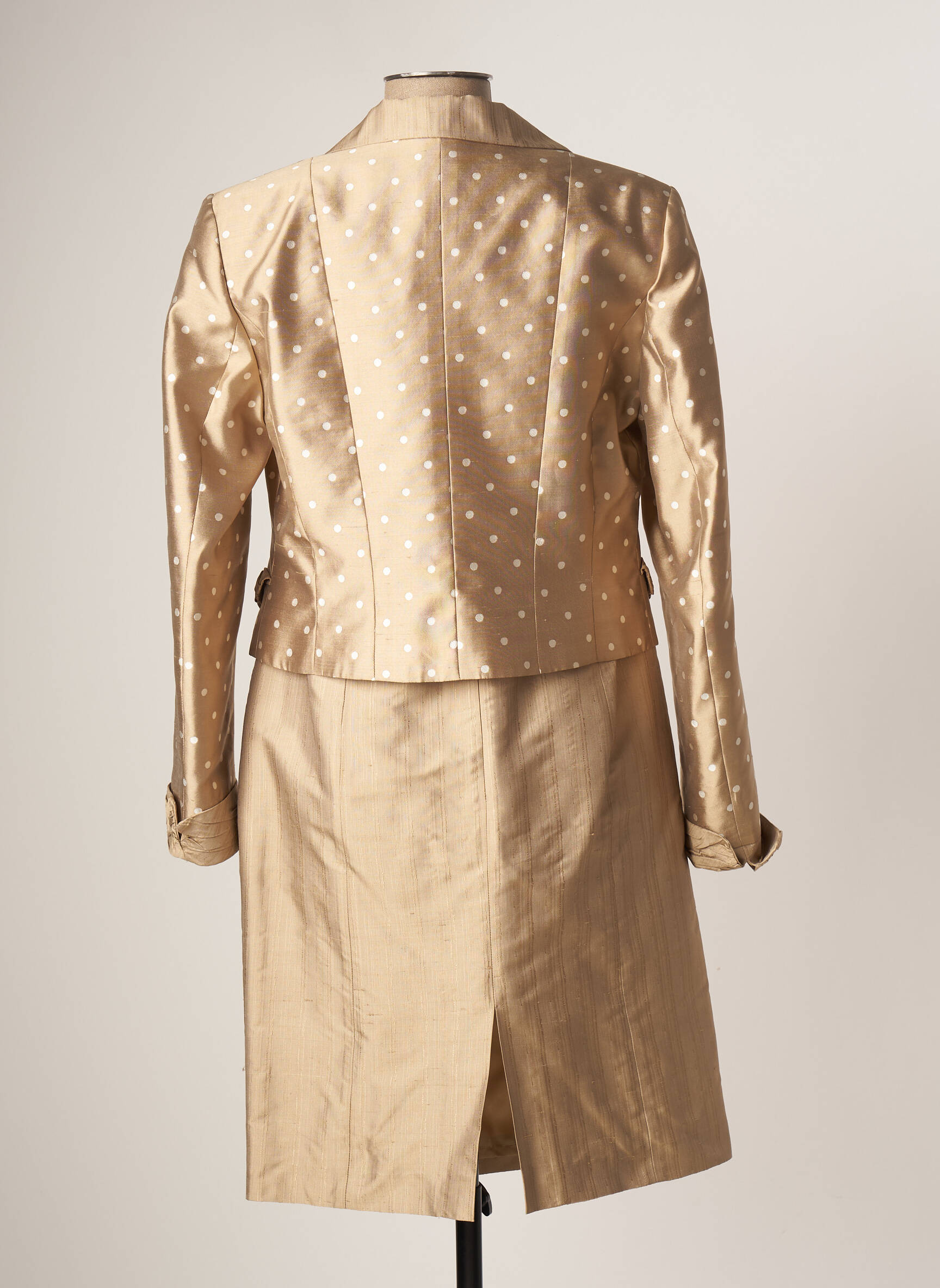 Paule Vasseur Ensembles Robe Femme couleur beige