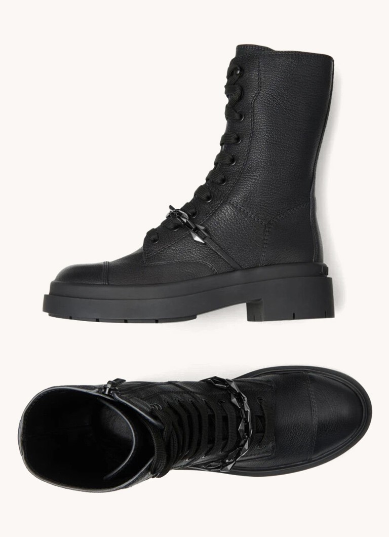Jimmy Choo  Nari biker boot met gespdetail