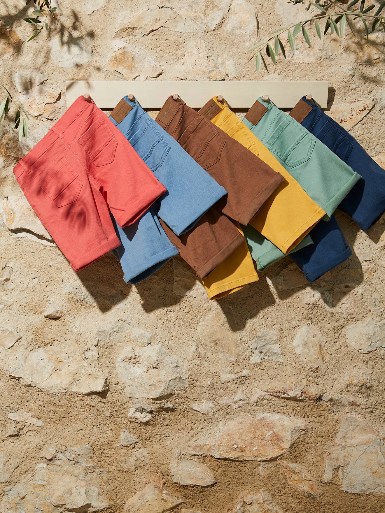Bermuda couleur garçon en toile bronze