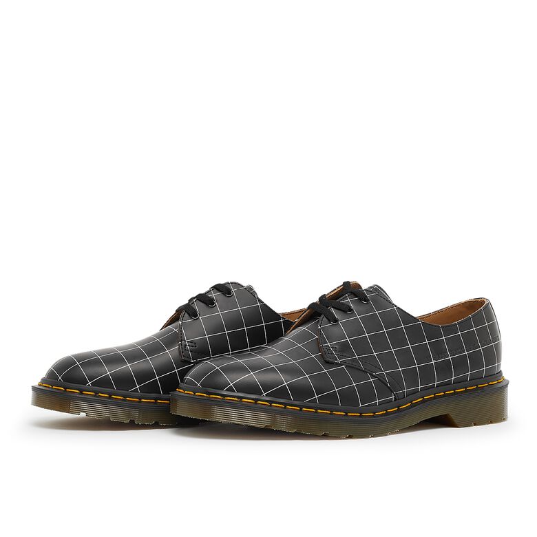 Dr. Martens x Undercover 1461 Check Smooth beige