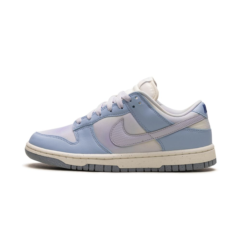 Nike Dunk Low WMNS FN0323-400 / blau
