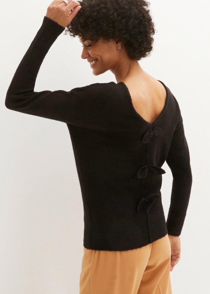 Pullover mit Schleifen
