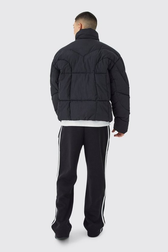 Steppjacke mit Trichterkragen