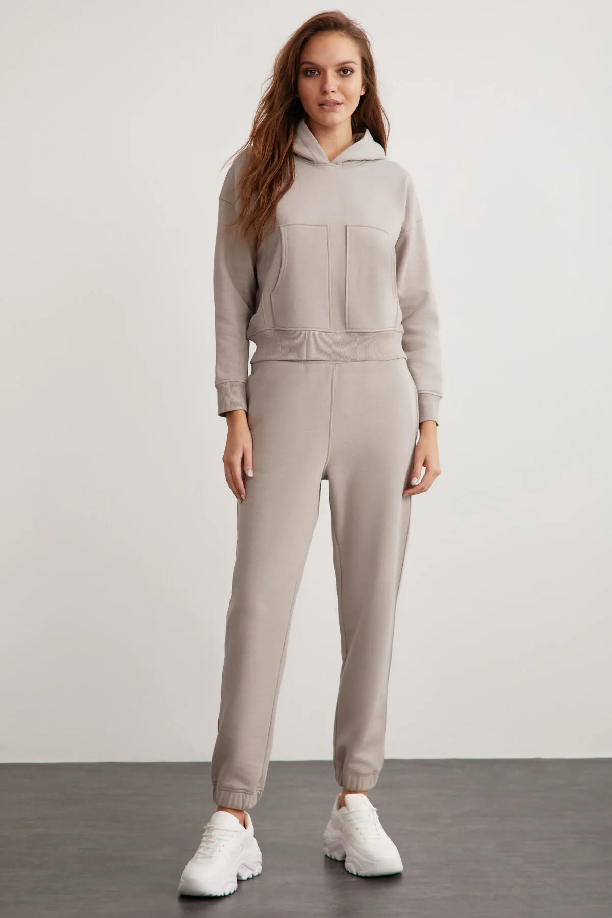GRIMELANGE  Elısa Relaxed Mould Nerz-Jogginghose für Damen mit elastischem Bund und Beinen