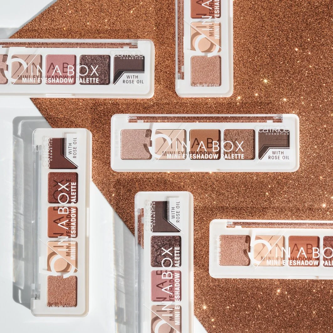 Paleta mini očných tieňov Catrice 5 v krabici 020 Soft Rose Look