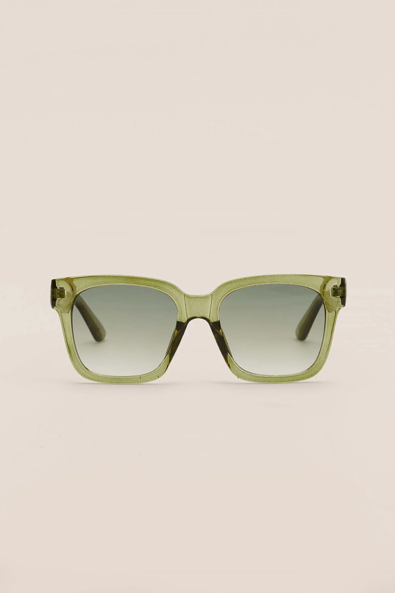 Große runde recycelte Sonnenbrille