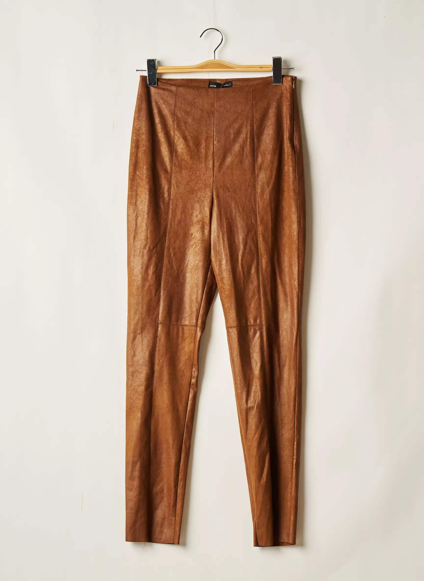 Astrid Black Label Pantalons Slim Femme couleur marron