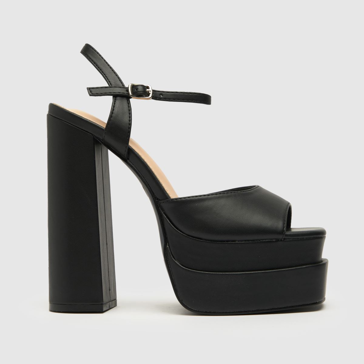 Schuh Shay – Svarta högklackade platåskor