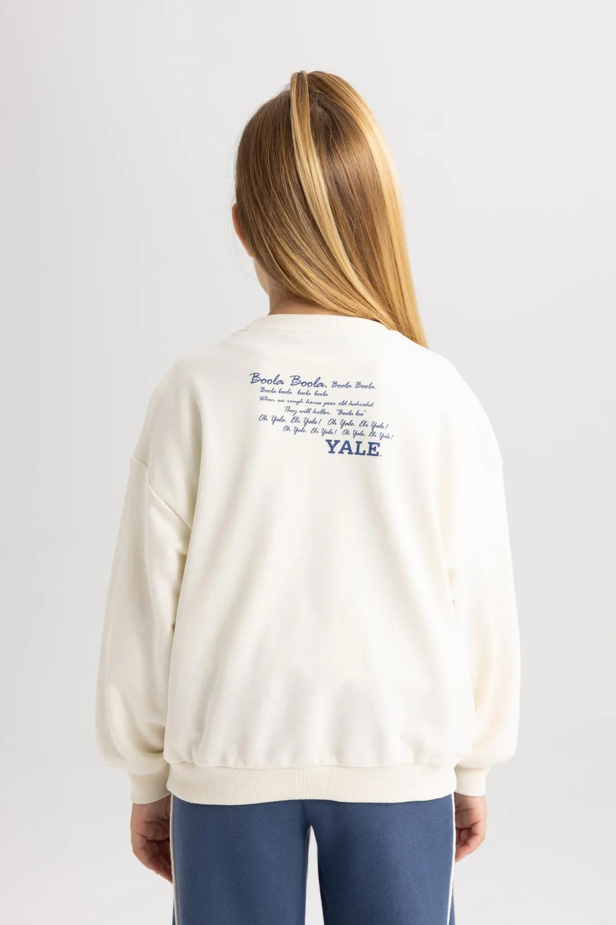 DeFacto  Yale University Relax Fit Rundhals-Sweatshirt für Mädchen