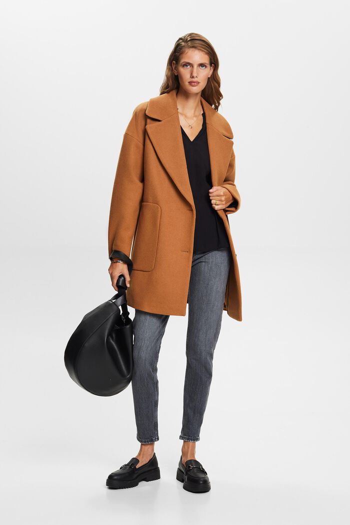 Crêpe-Bluse mit V-Ausschnitt