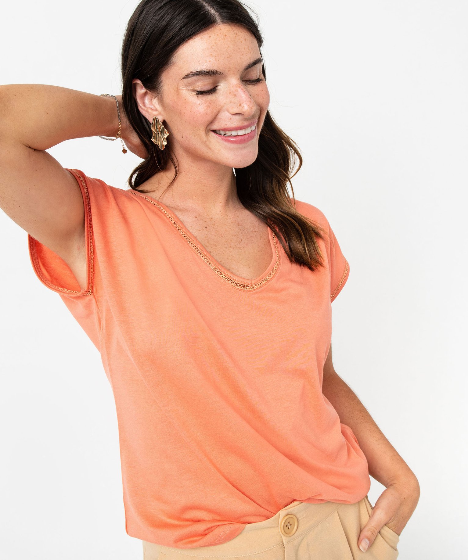 Tee-shirt manches courtes à finition tressée pailletée femme rose | GEMO
