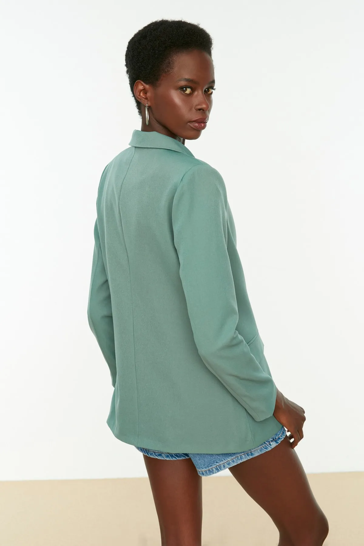 Trendyol Collection  Mintfarbene, gewebte, gefütterte Zweireiher-Blazerjacke TWOAW21CE0264