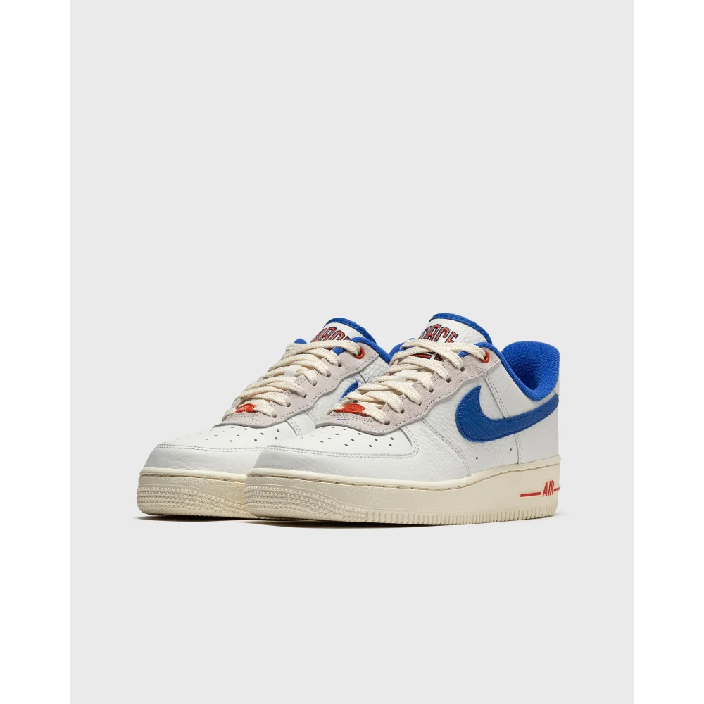 Nike Wmns Air Force 1 07 LX DR0148 100 / weiss