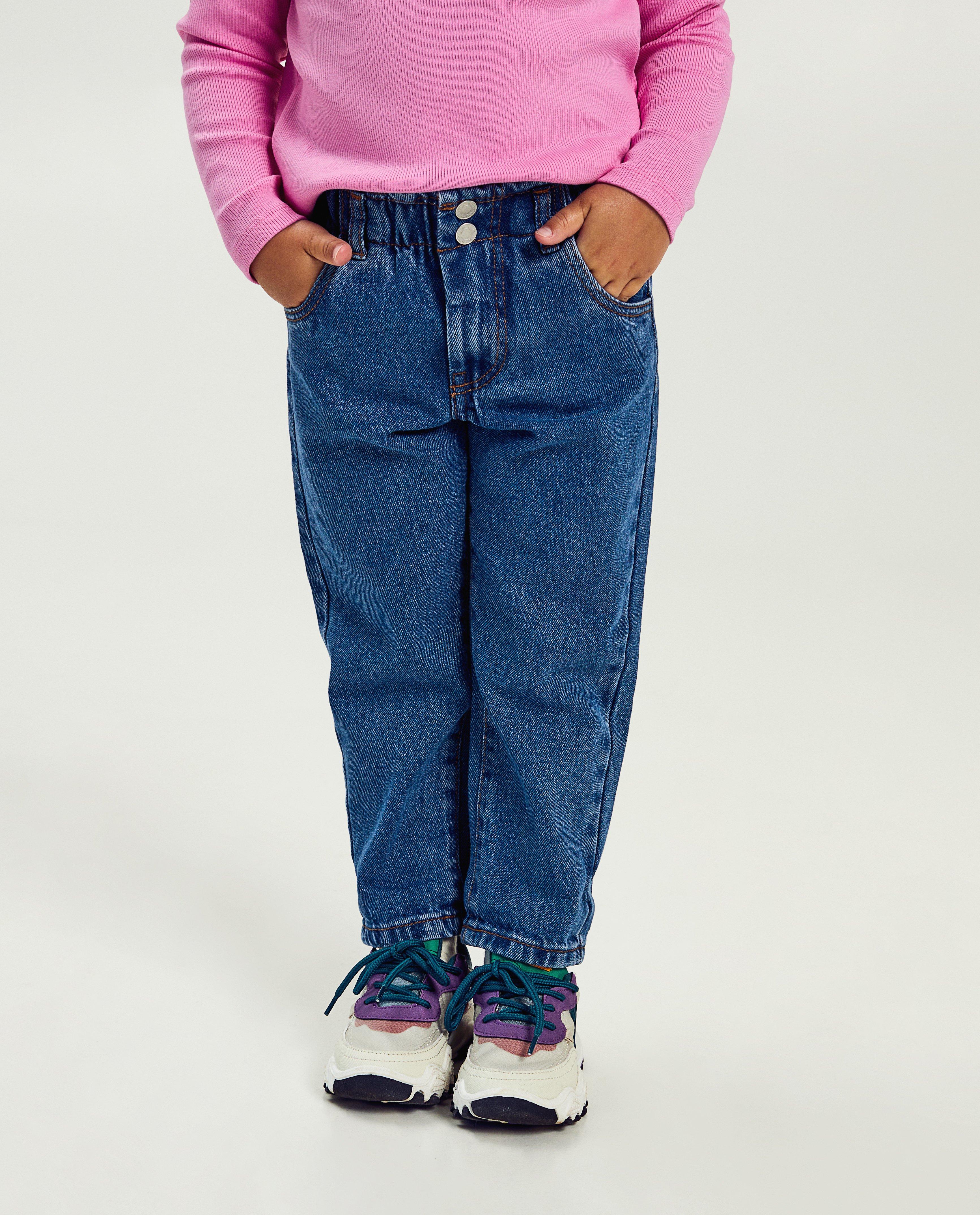 Temno modre kavbojke Milla Star, temno modre, mom fit