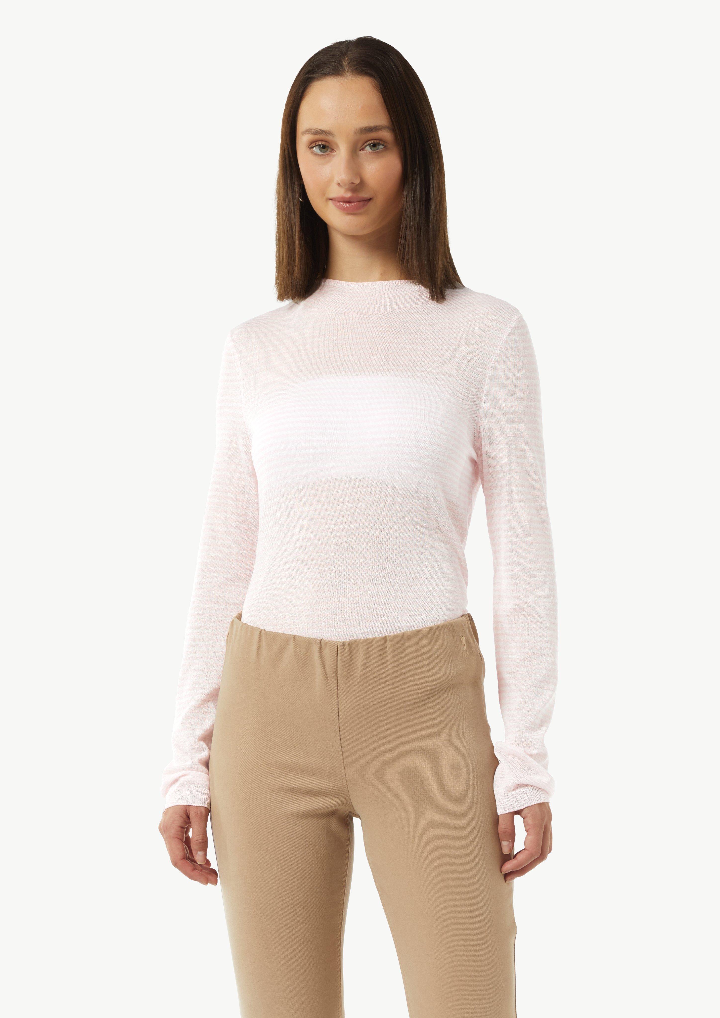 Leichter Strickpullover mit angedeutetem Stehkragen - pfirsich