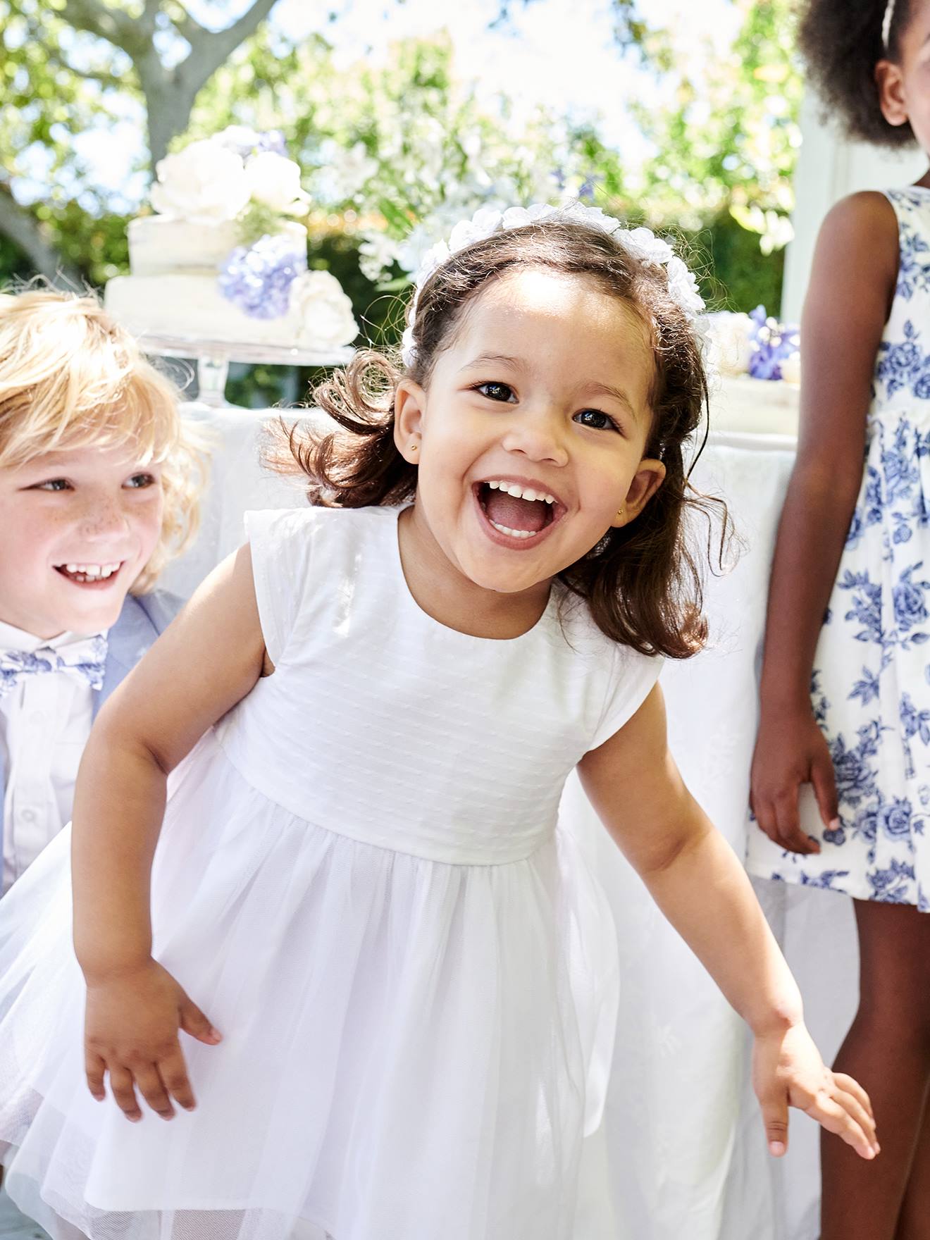 Robe de cérémonie bébé avec tulle blanc