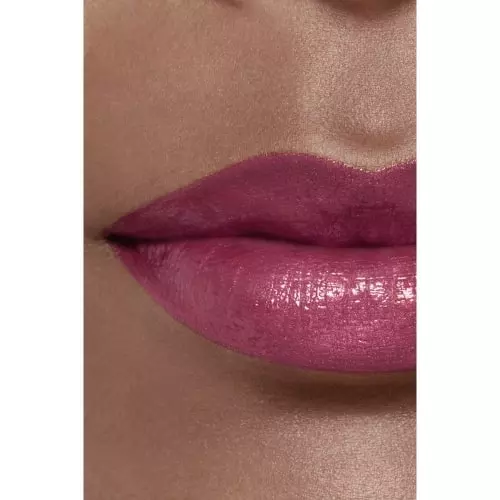 ROUGE ALLURE LAQUE Ultra-hold glossy liquid lipstick