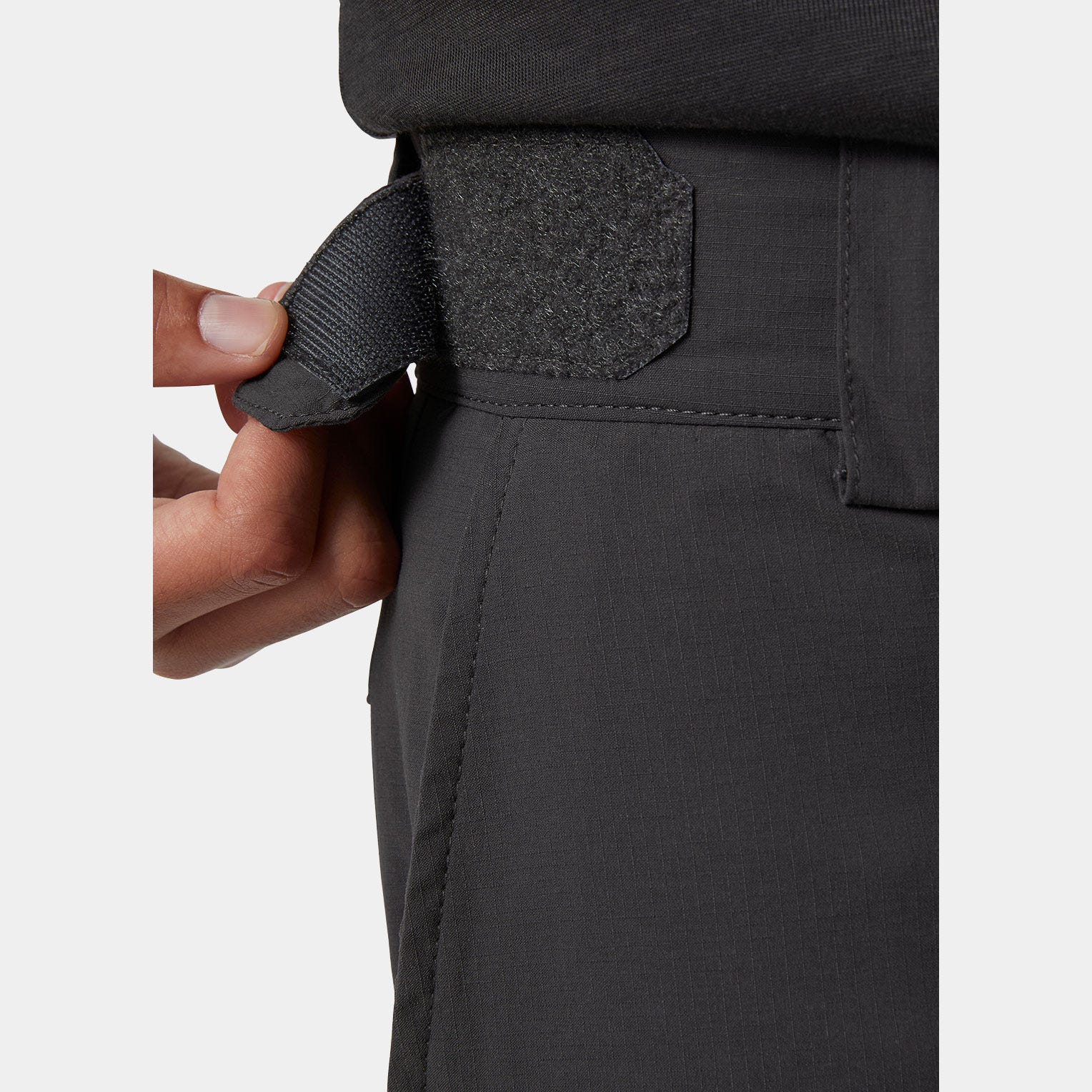 Juniors' HH Quick-Dry Cargo Shorts
