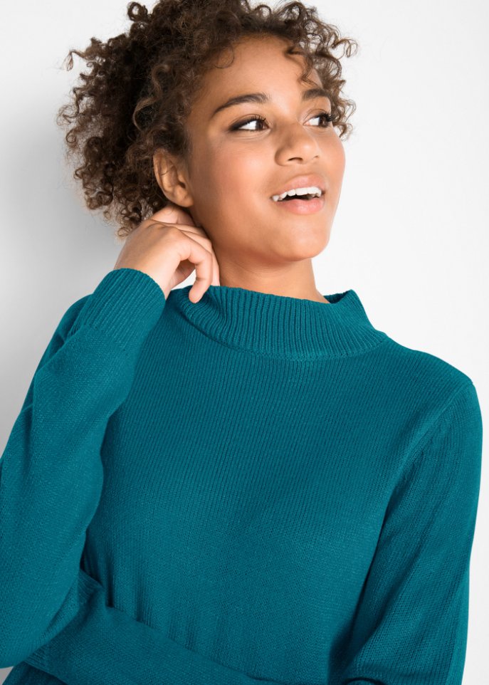 Strickkleid mit Stehkragen
