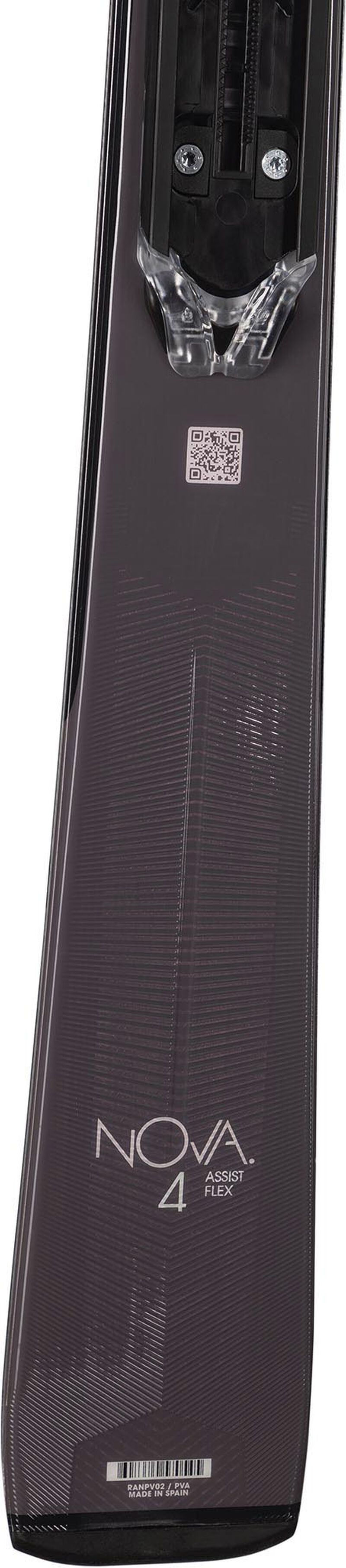 Skier Rossignol Nova 4