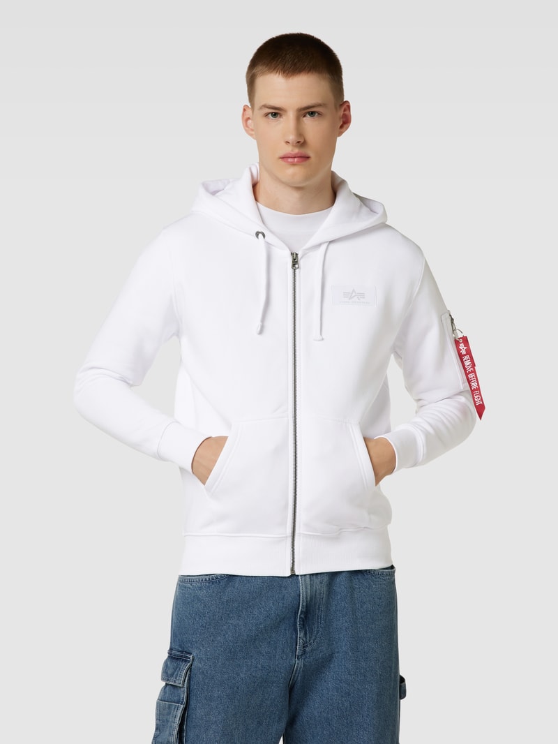 Sweatjacke mit Label-Patch in weiß