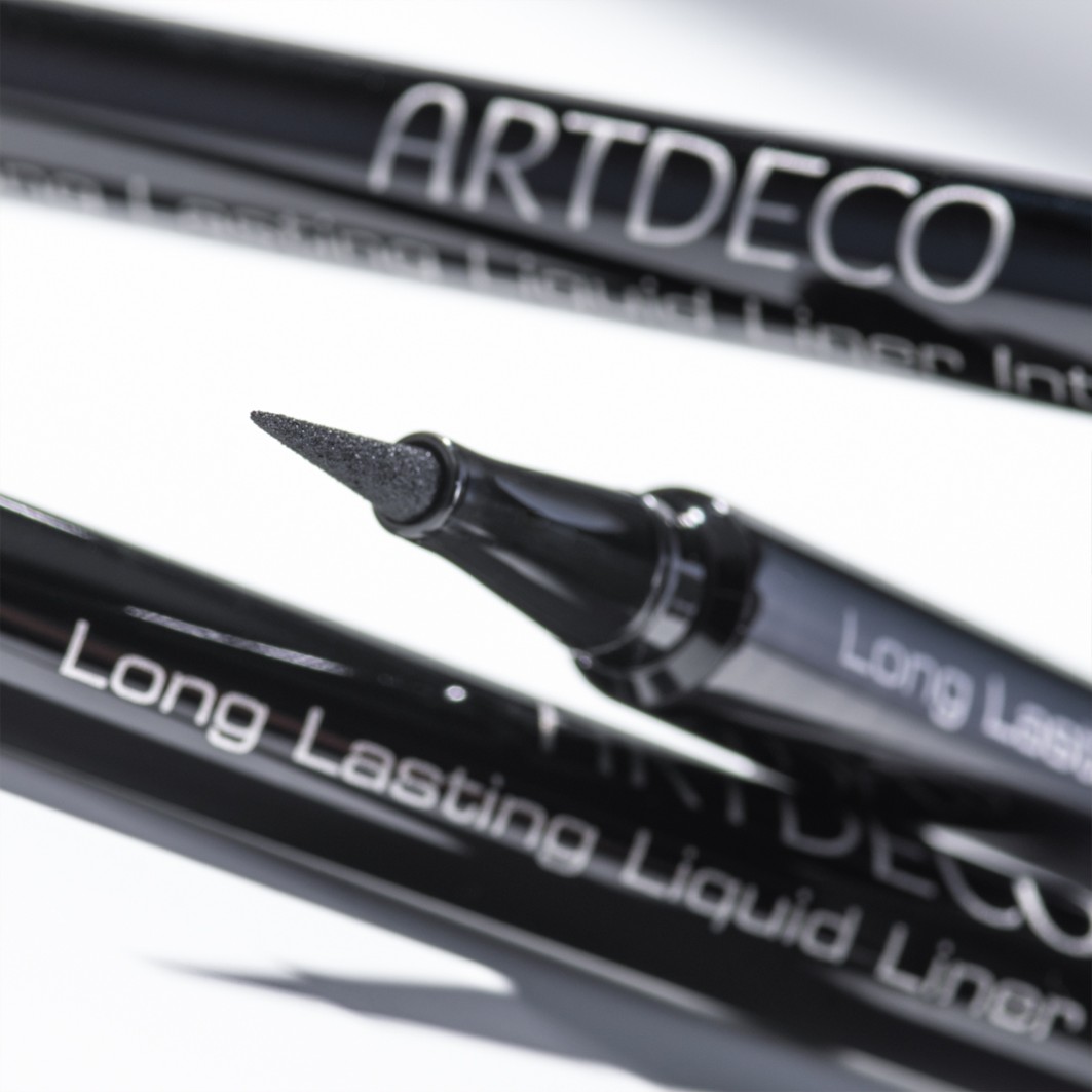 ARTDECO DUGOTRAJNI TEKUĆI TUŠ ZA OČI INTENZIVNO