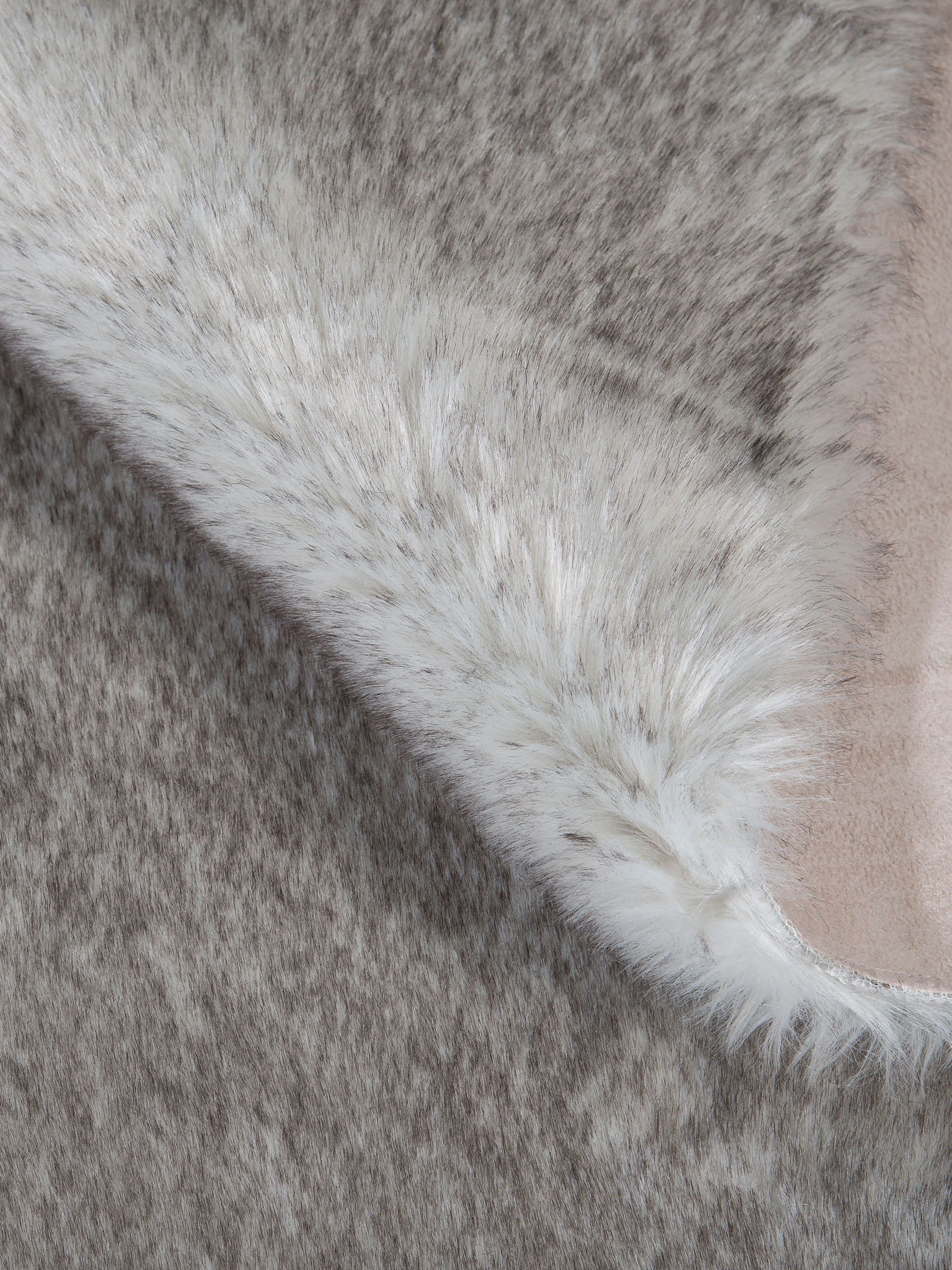 Lofthus Kunstfell-Teppich, Grey Natural