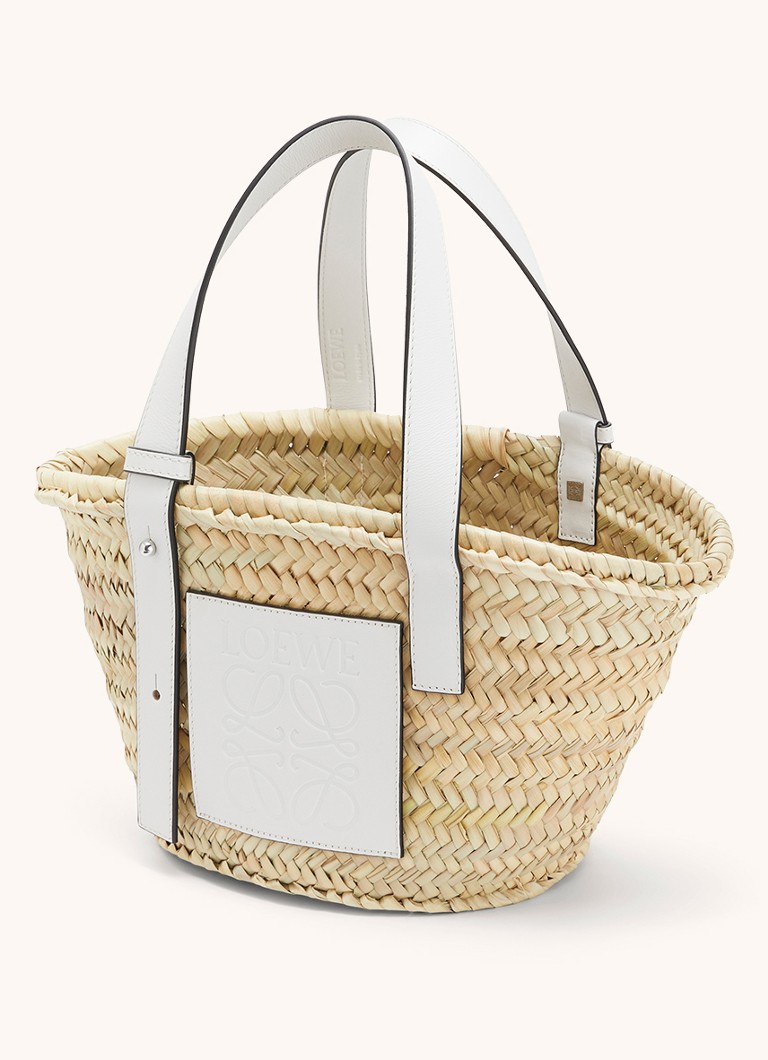 LOEWE Basket -pieni olkalaukku vasikannahkaisilla yksityiskohdilla