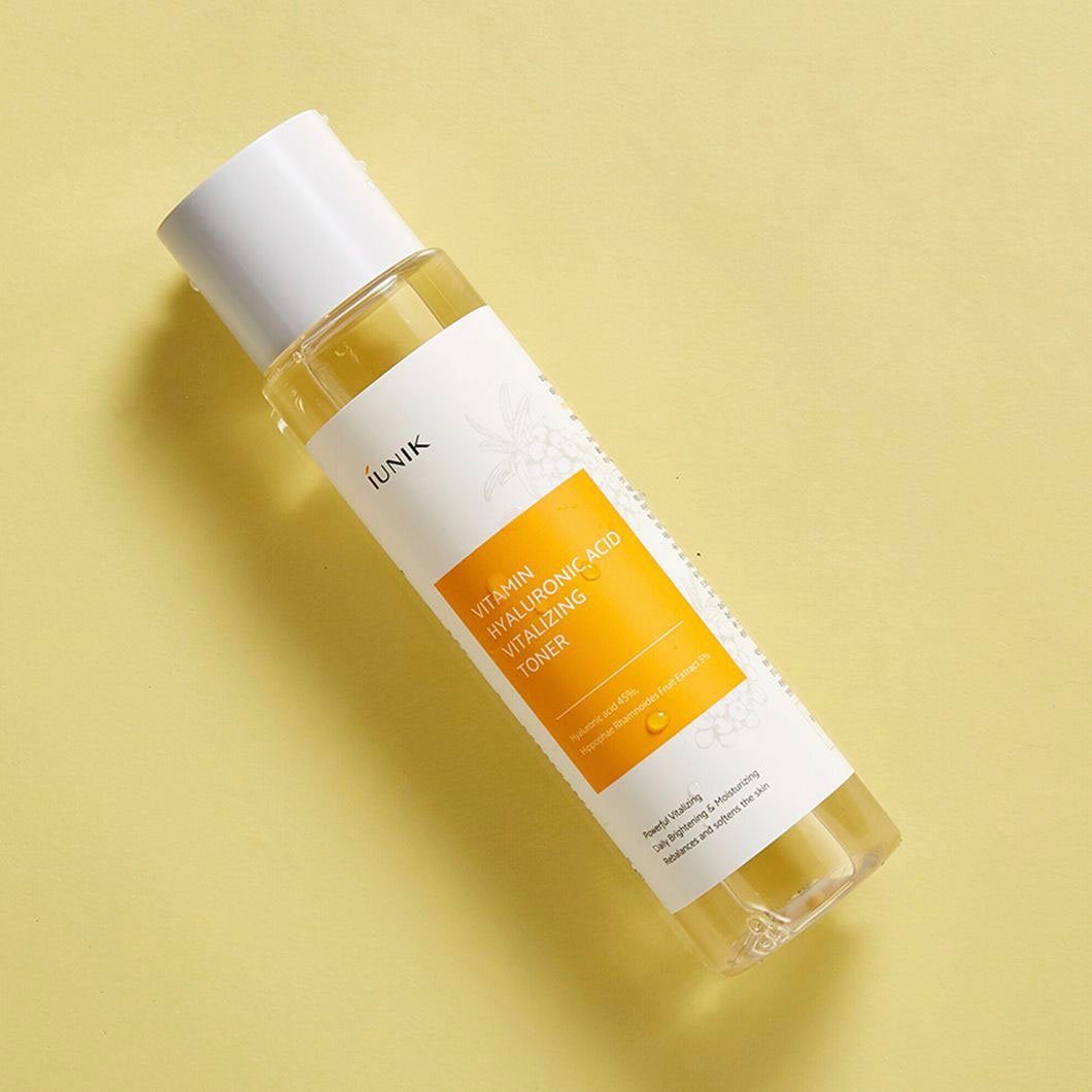 iUnik Toner Vitamin Hyaluronic Acid Vitalizing Toner