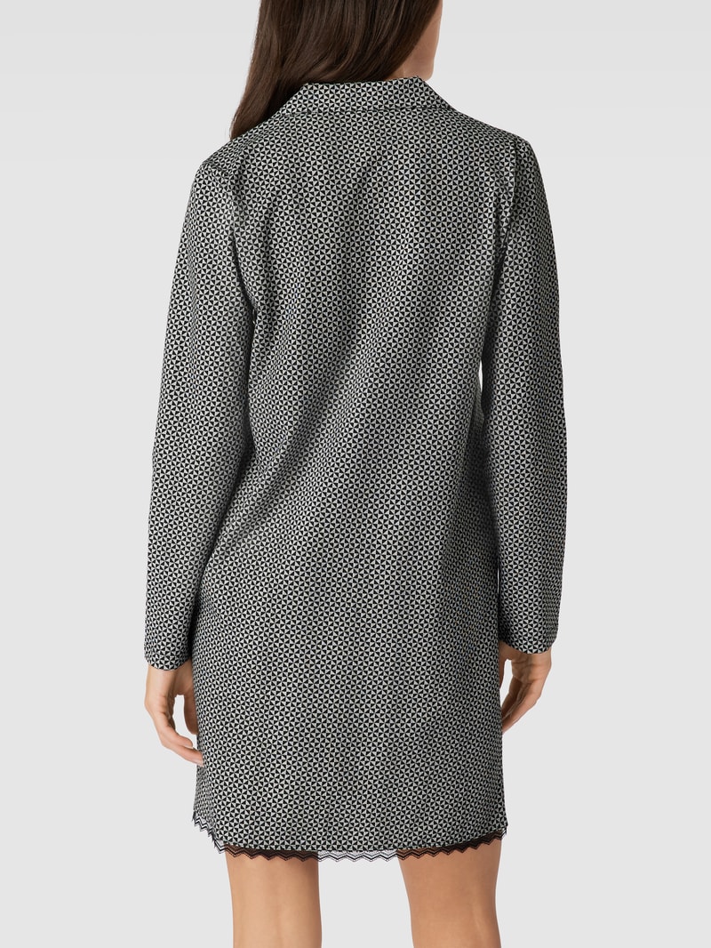 Pyjama-Oberteil mit Allover-Muster in schwarz
