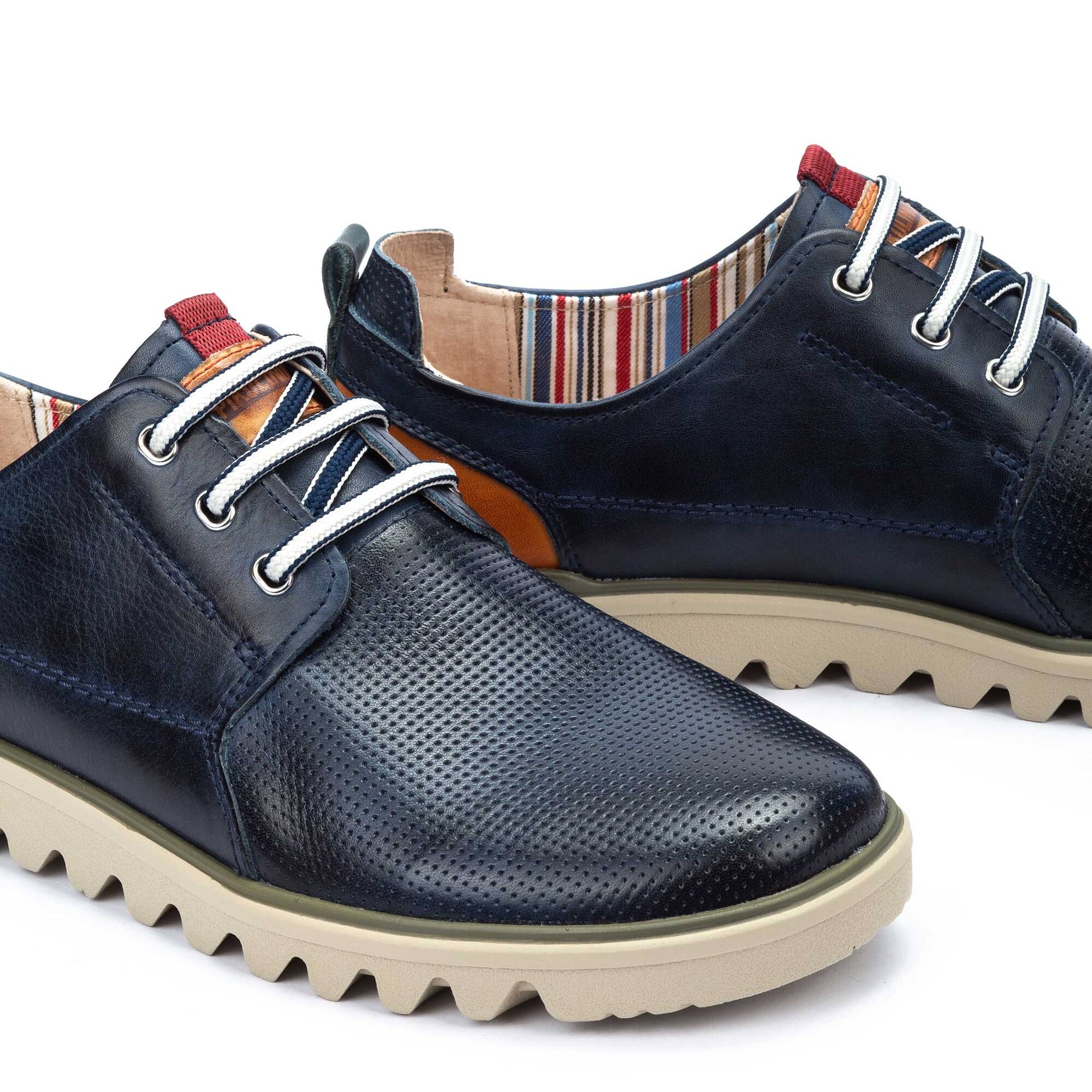 Męskie buty Bluchers z podeszwą sportową - NIEBIESKIE