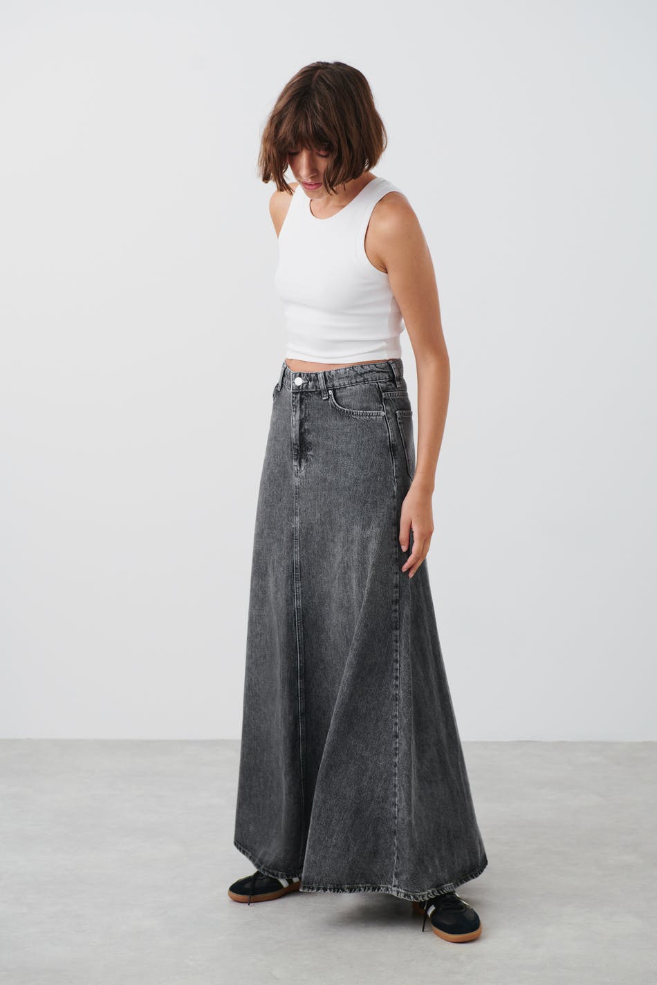 Wide denim skirt