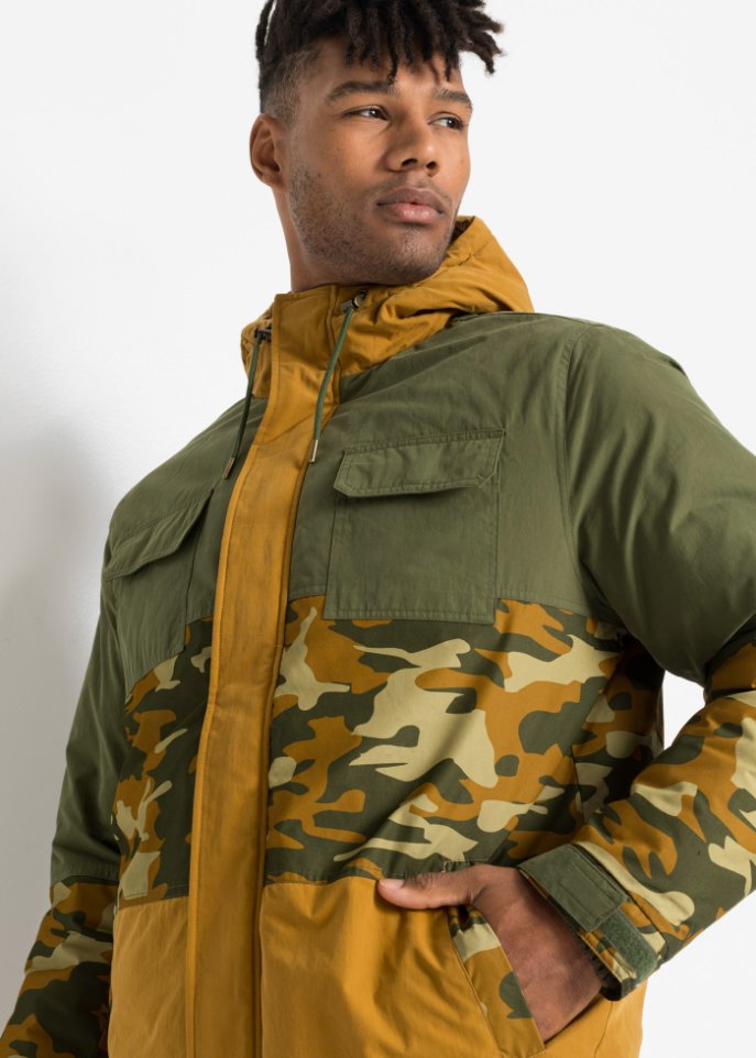 Winterjacke mit Kapuze
